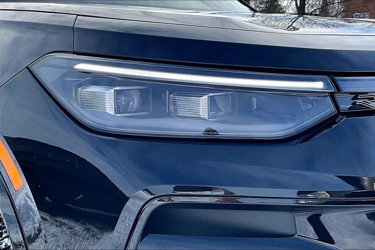 2026 Volkswagen Tiguan Comfortline R Line Black Edition AWD Photo