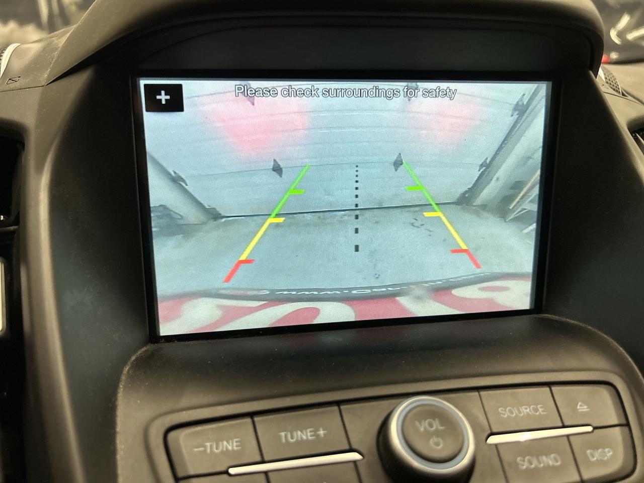 2018 Ford Escape SEL AWD | HTD LEATHER | CARPLAY | ALLOYS | A/C Photo2