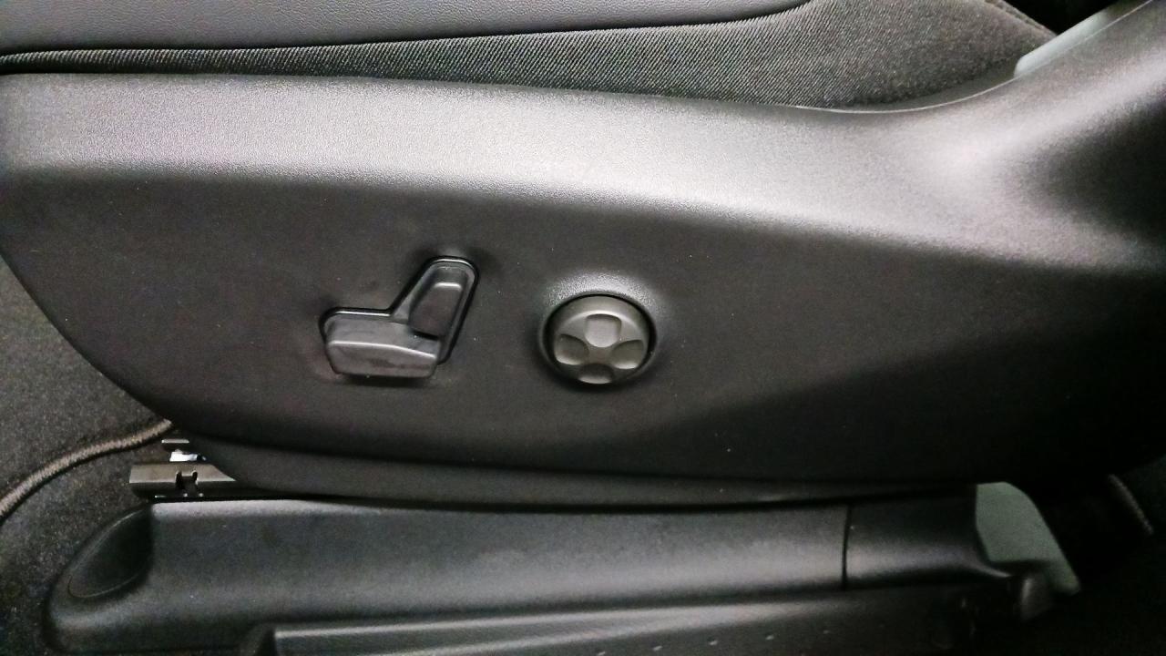 2026 Chrysler Pacifica Select FWD Photo