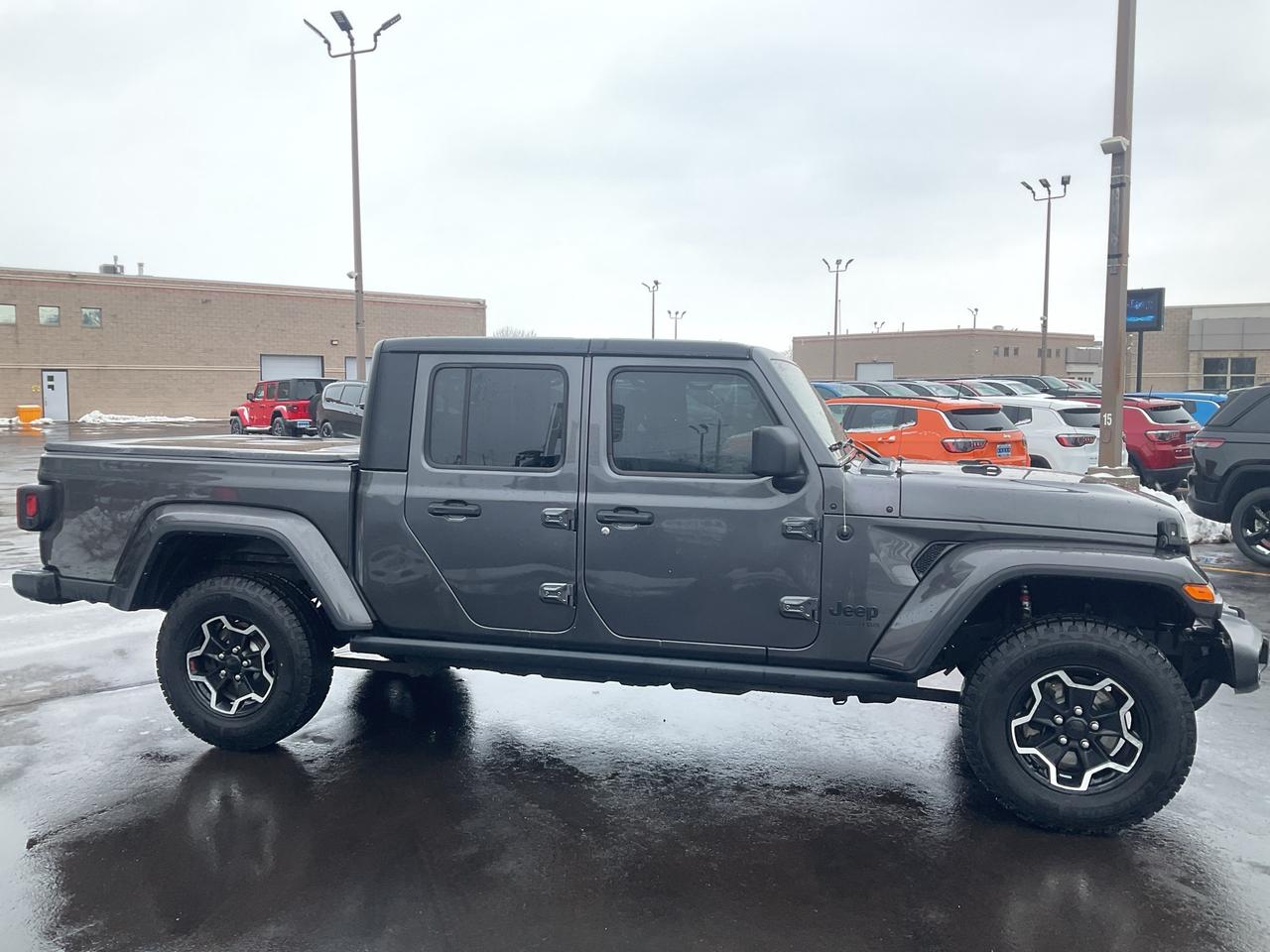 2021 Jeep Gladiator TECHNOLOGY PKG / TRAILER TOW / COLD WEATHER PKG Photo3