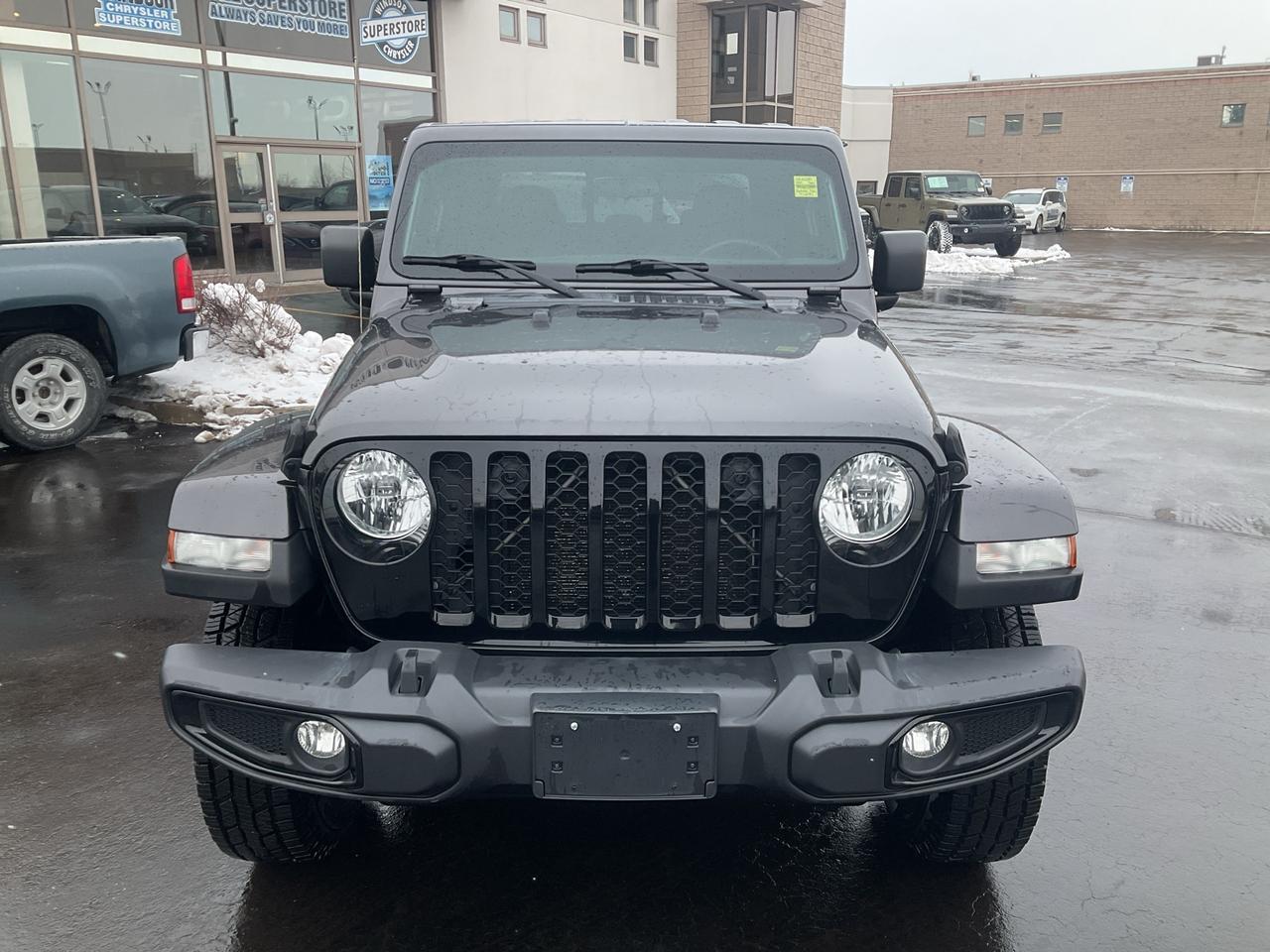 2021 Jeep Gladiator TECHNOLOGY PKG / TRAILER TOW / COLD WEATHER PKG Photo