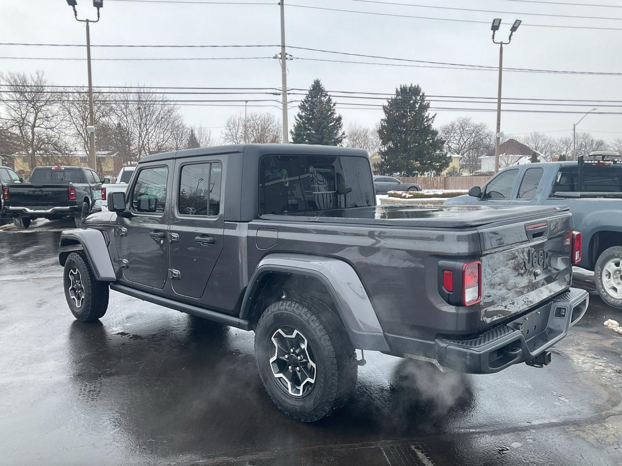 2021 Jeep Gladiator TECHNOLOGY PKG / TRAILER TOW / COLD WEATHER PKG Photo