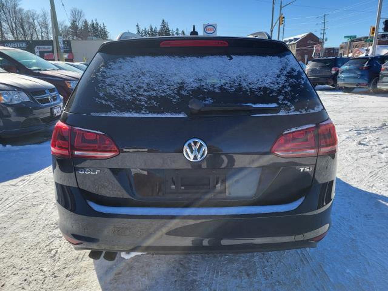 2016 Volkswagen Golf COMFORTLINE Photo