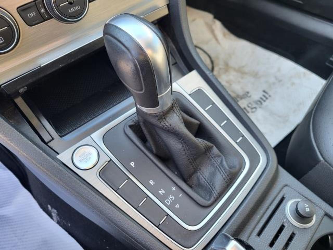 2016 Volkswagen Golf COMFORTLINE Photo