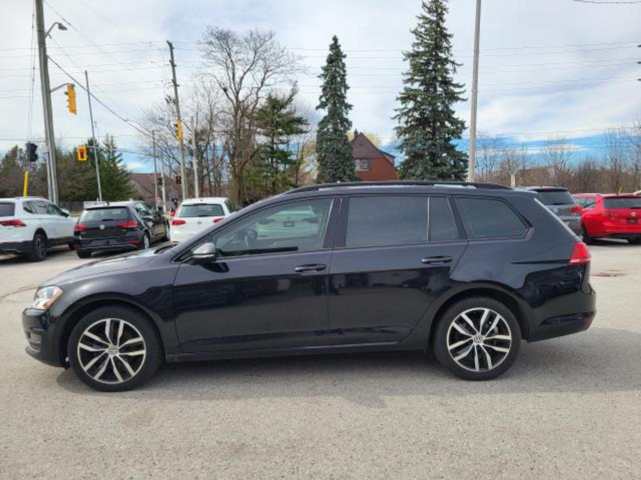2016 Volkswagen Golf COMFORTLINE Photo