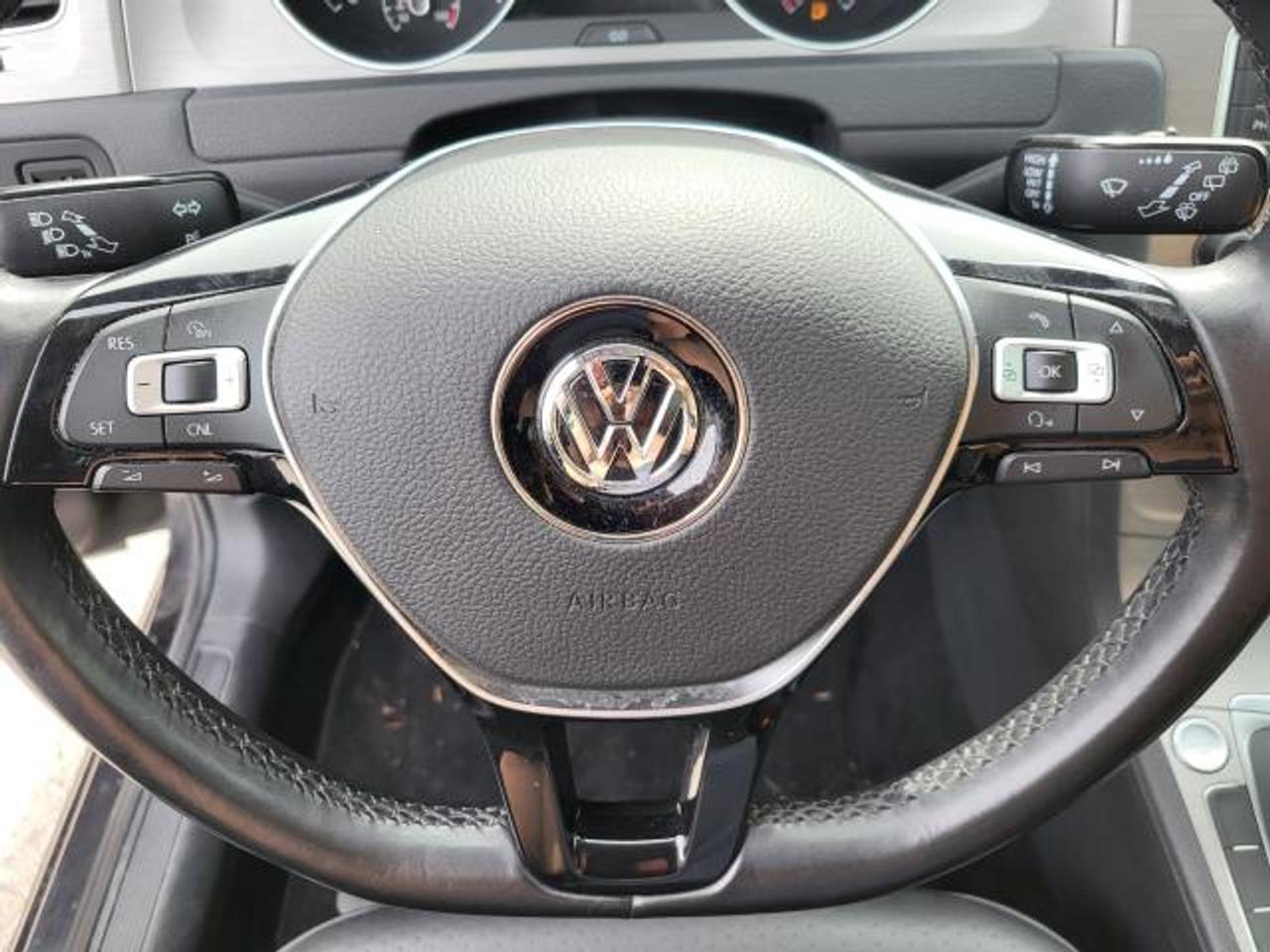 2016 Volkswagen Golf COMFORTLINE Photo