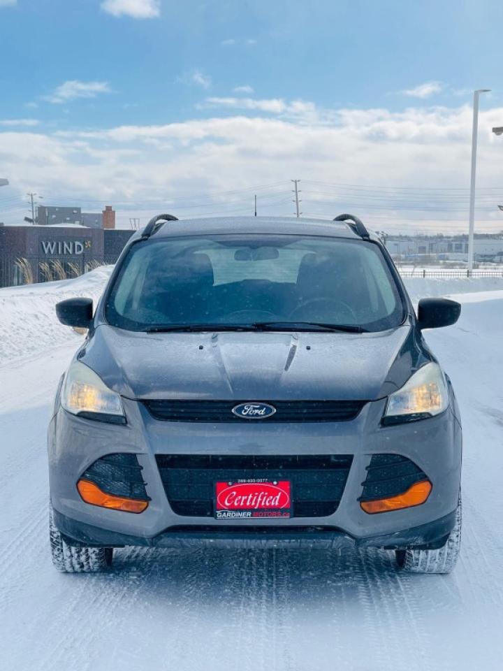 2014 Ford Escape S 4dr Front-wheel Drive Automatic Photo