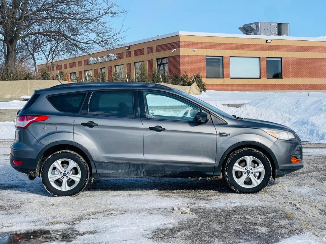 2014 Ford Escape S 4dr Front-wheel Drive Automatic Photo