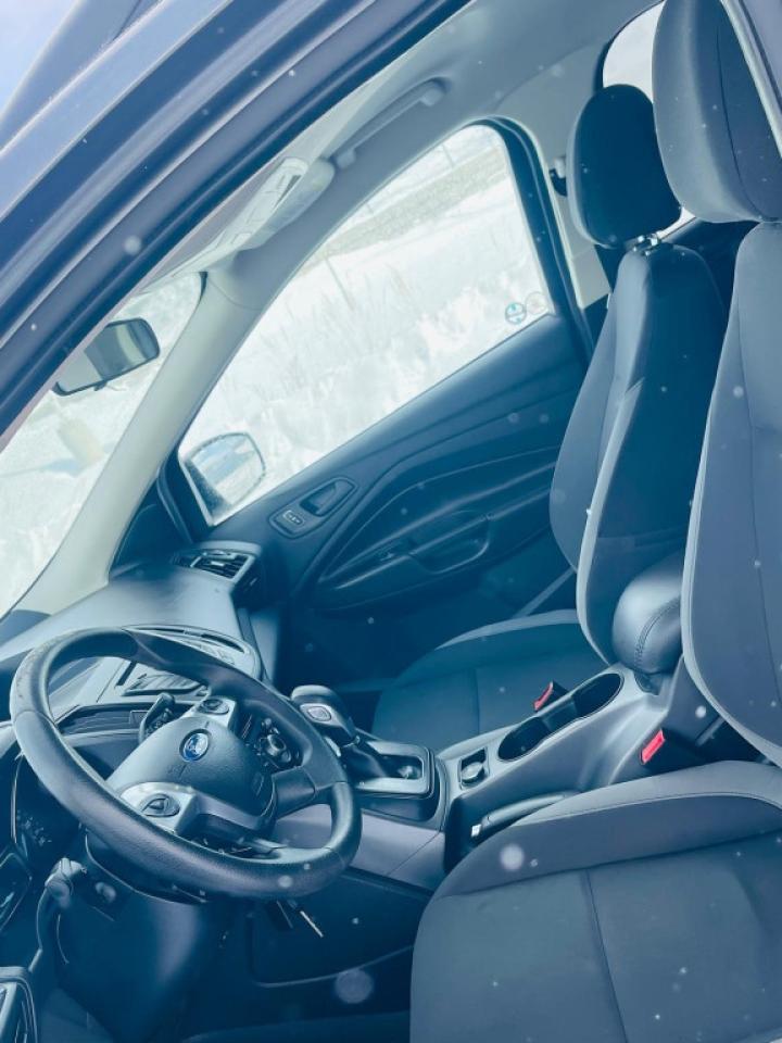 2014 Ford Escape S 4dr Front-wheel Drive Automatic Photo