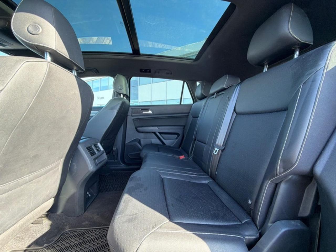 2020 Volkswagen Atlas Cross Sport Comfortline 3.6 FSI 4MOTION Photo