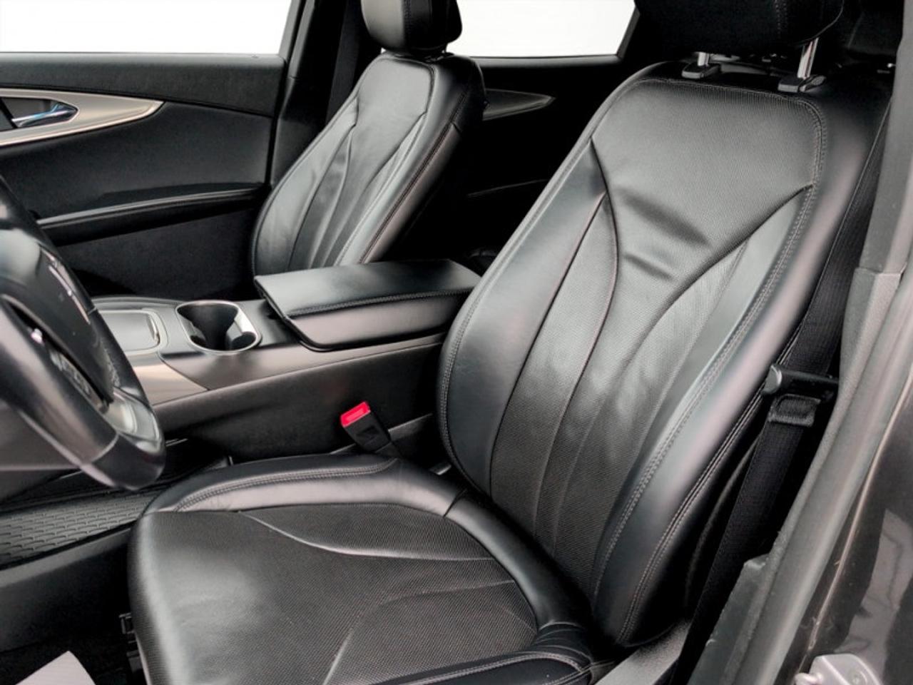 2020 Lincoln Nautilus Reserve V6  **2.7L GTDI V6 - 201A** Photo
