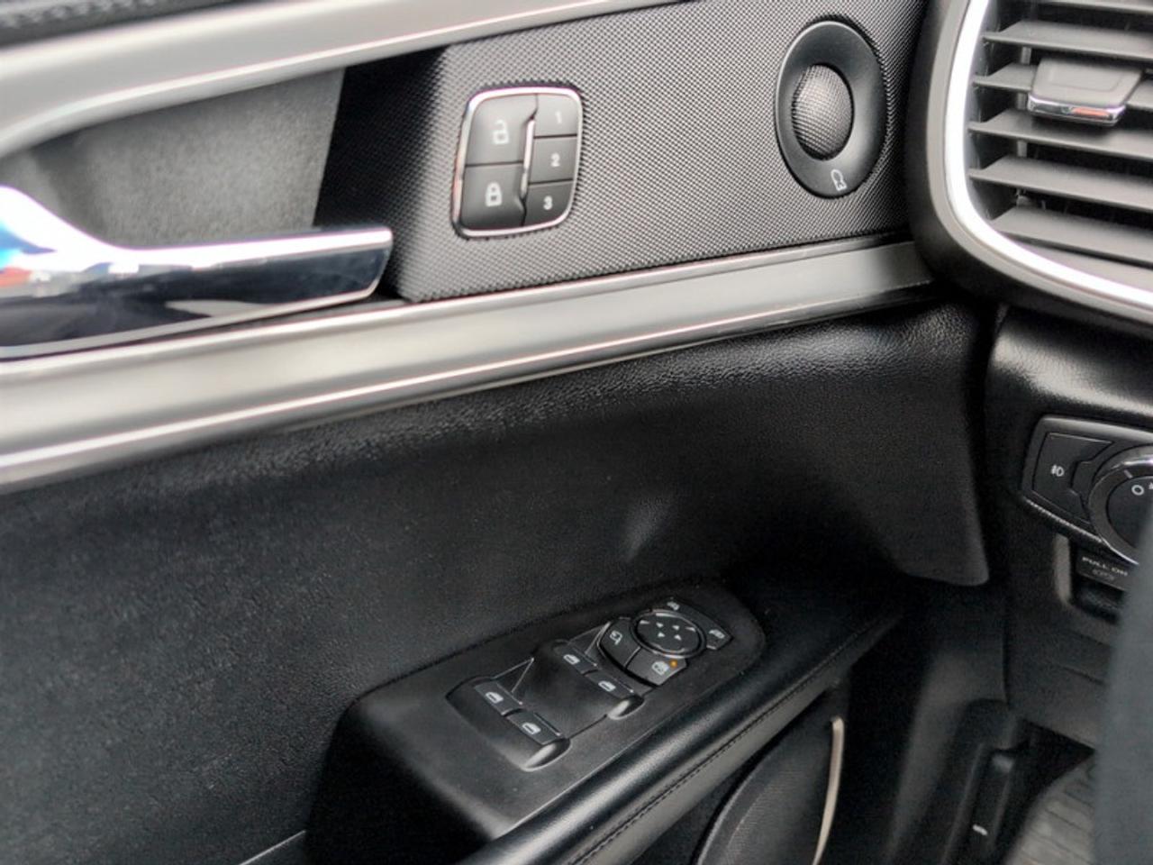 2020 Lincoln Nautilus Reserve V6  **2.7L GTDI V6 - 201A** Photo