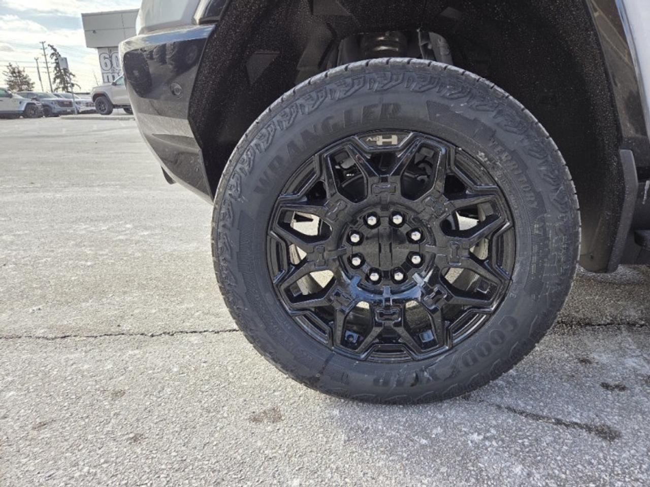 2026 GMC HUMMER EV Pickup 3X  - Infinity Roof Photo
