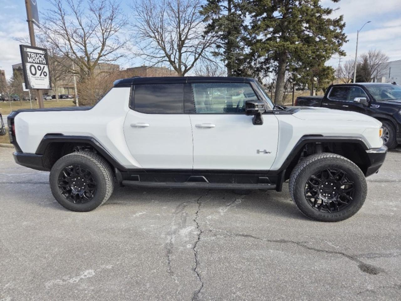 2026 GMC HUMMER EV Pickup 3X  - Infinity Roof Photo