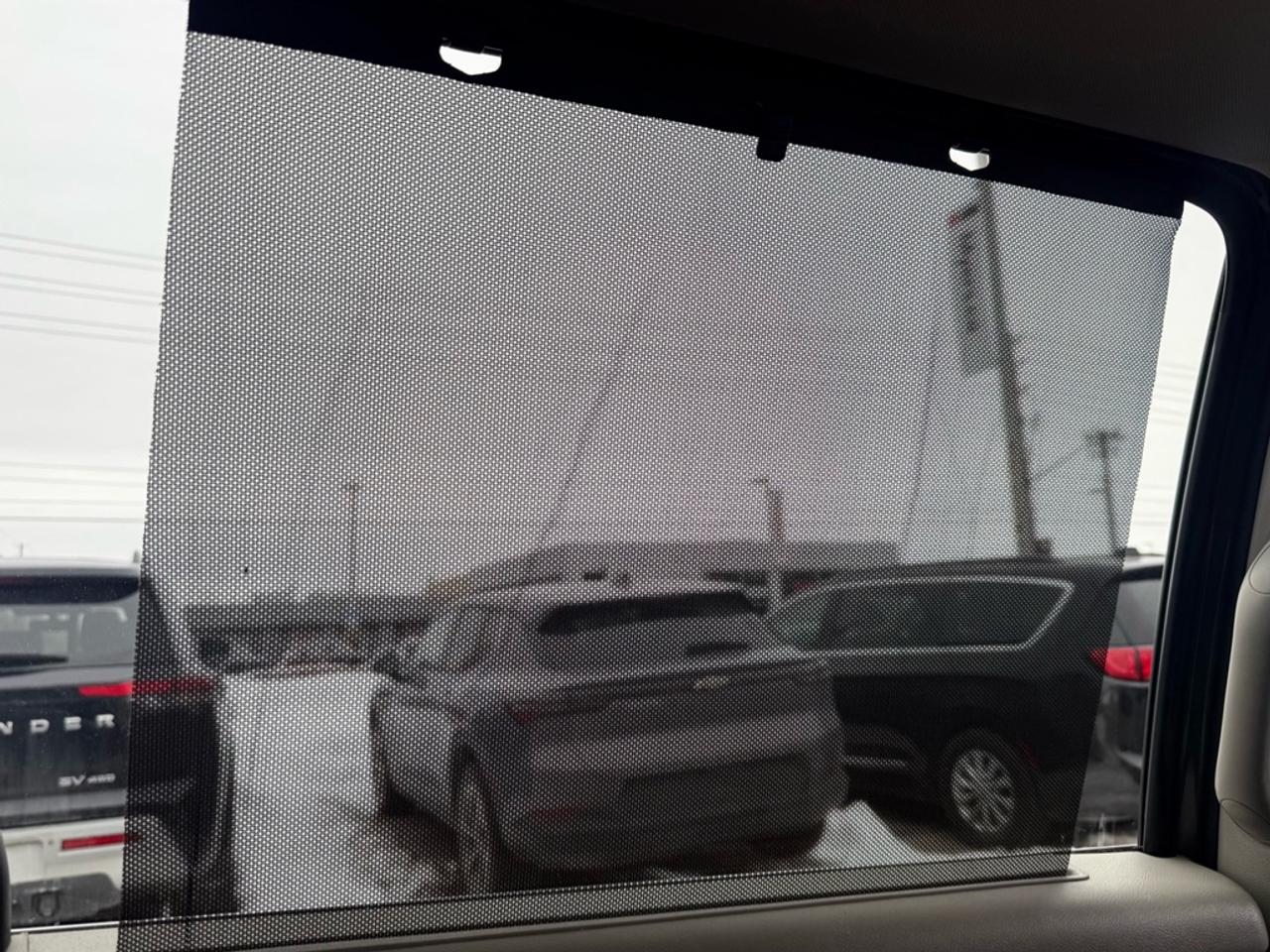 2023 Chrysler Pacifica Touring L  - Apple CarPlay - $94.39 /Wk Photo