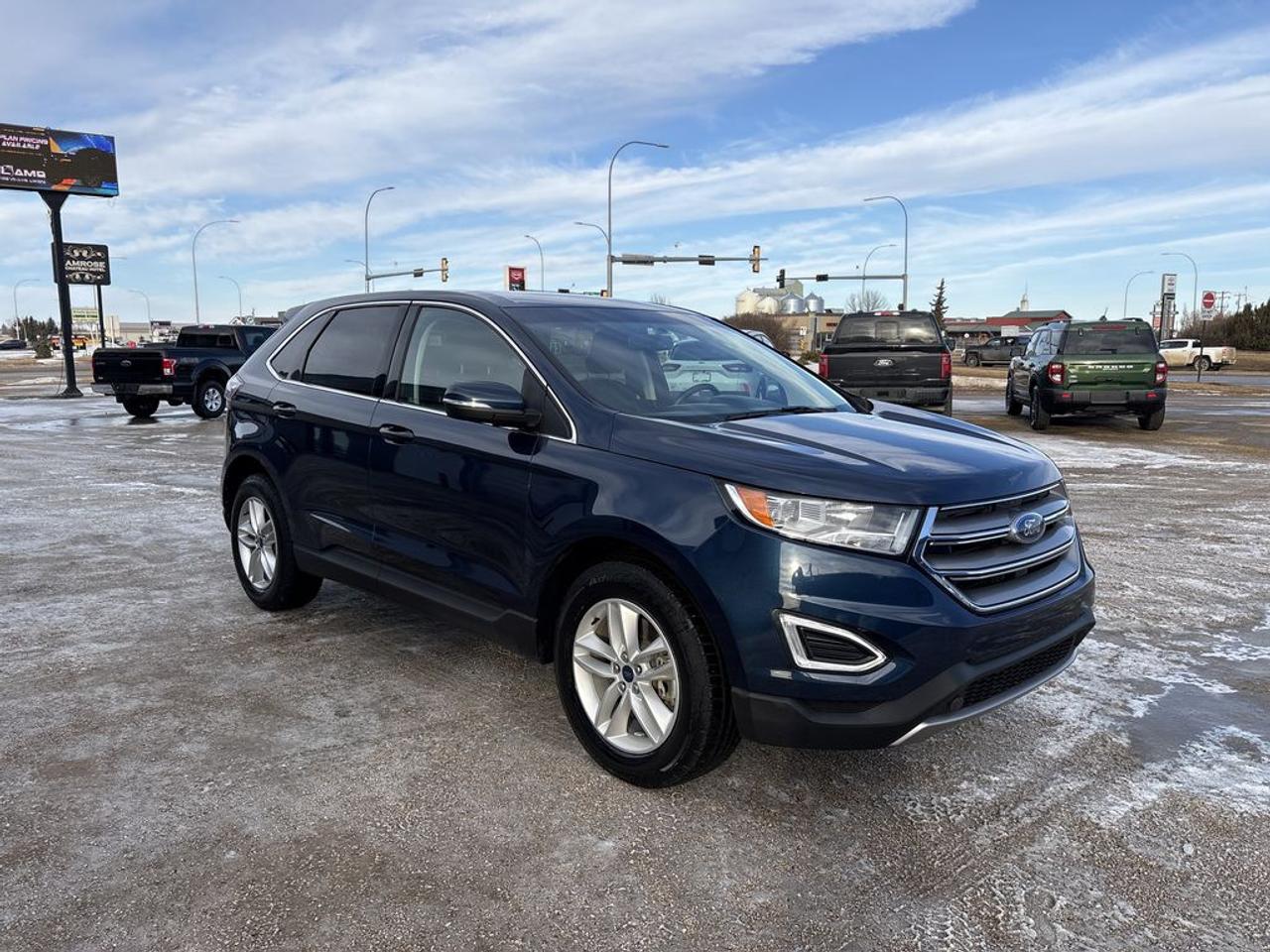 2017 Ford Edge SEL Photo0