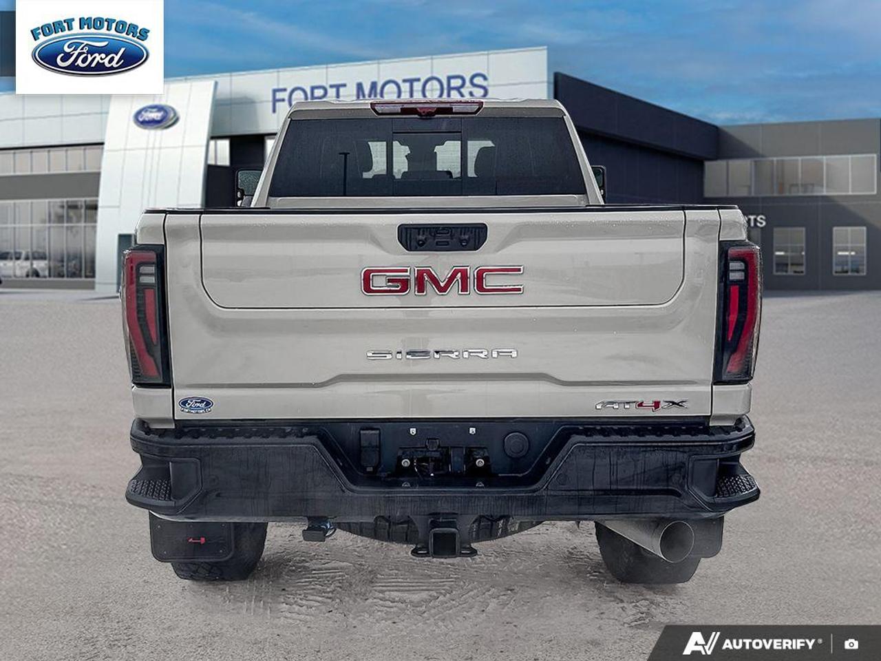 2026 GMC Sierra 2500 AT4X Photo4