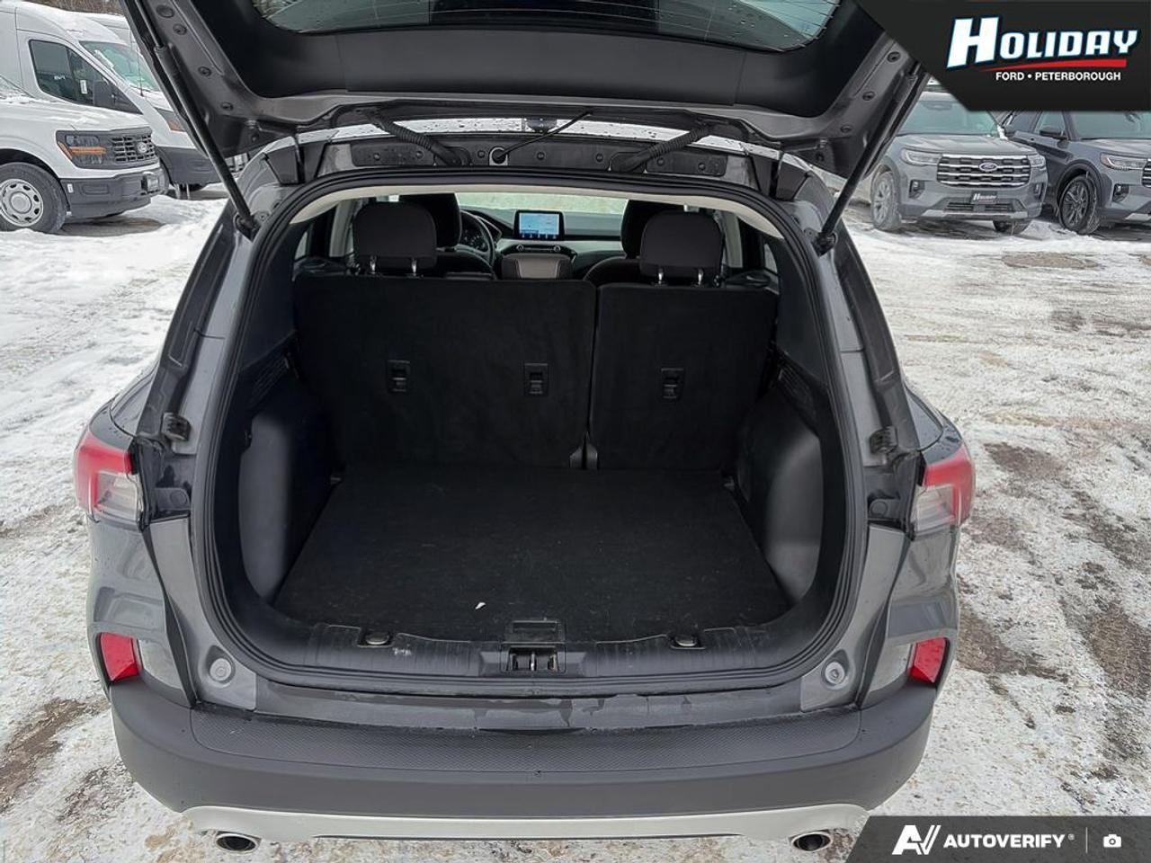 2021 Ford Escape SE Photo