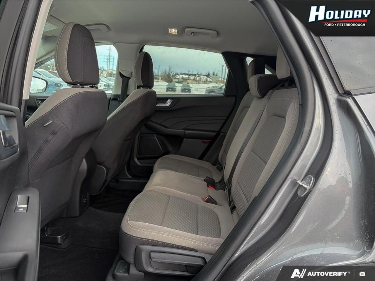 2021 Ford Escape SE Photo