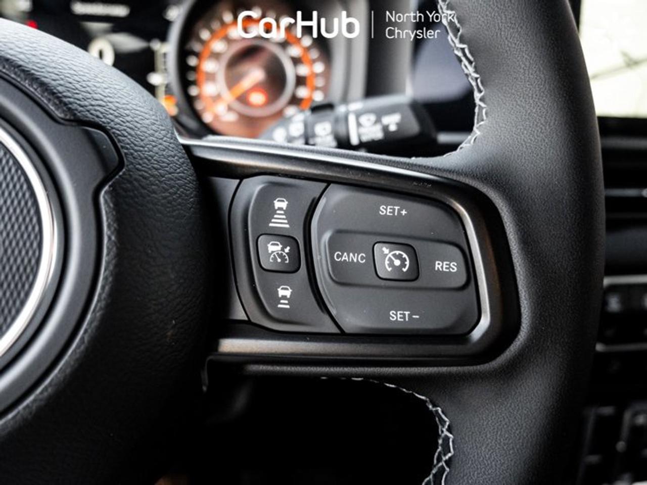 2026 Jeep Wrangler Rubicon X 1-Touch Skyroof Manual Transmission Leather Seats Photo