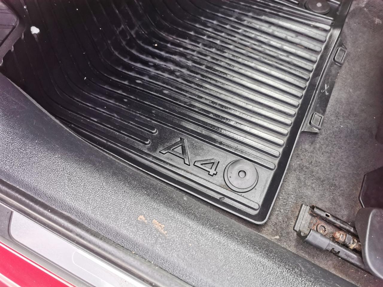 2017 Audi A4 Premium Photo