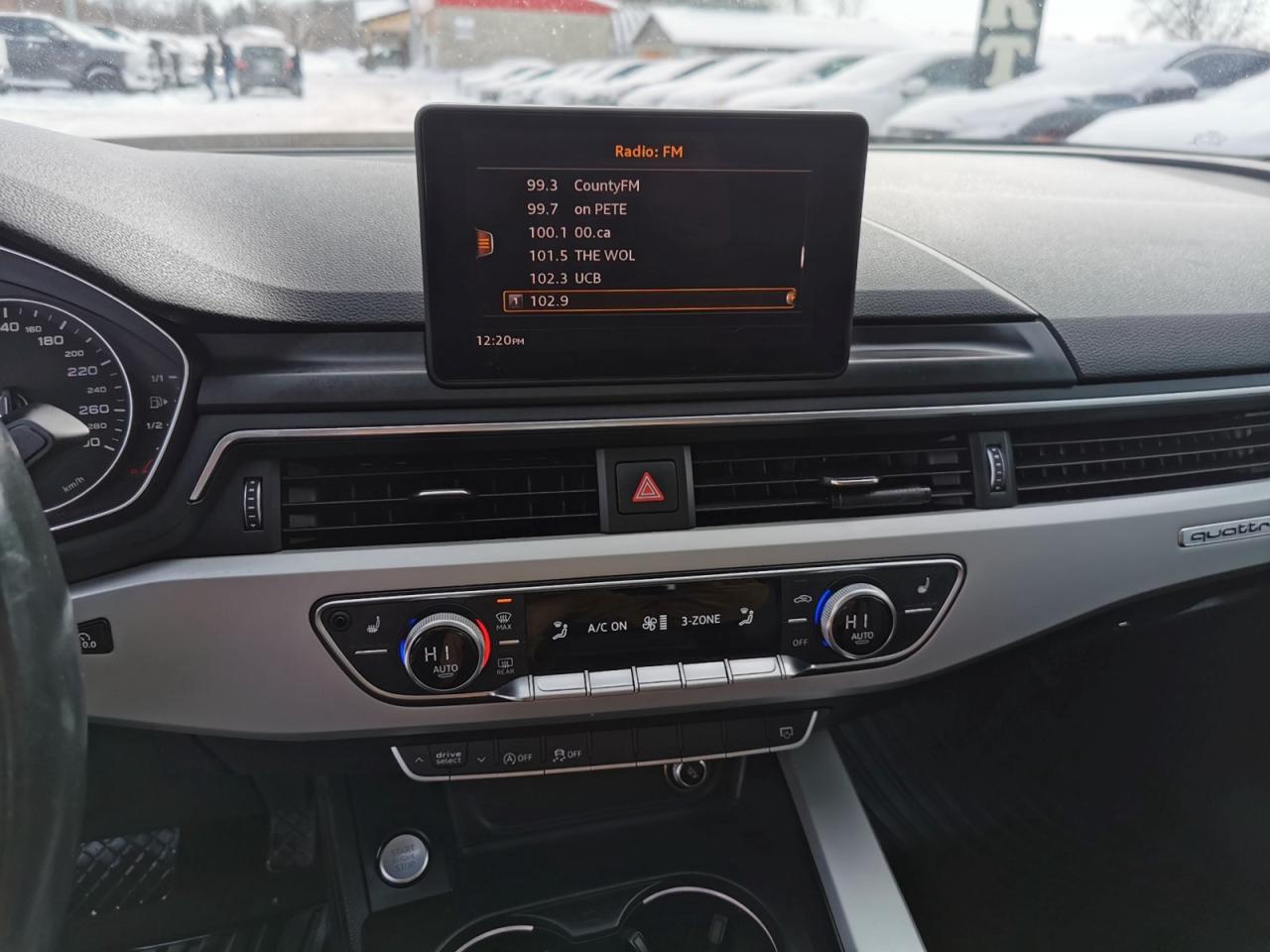 2017 Audi A4 Premium Photo