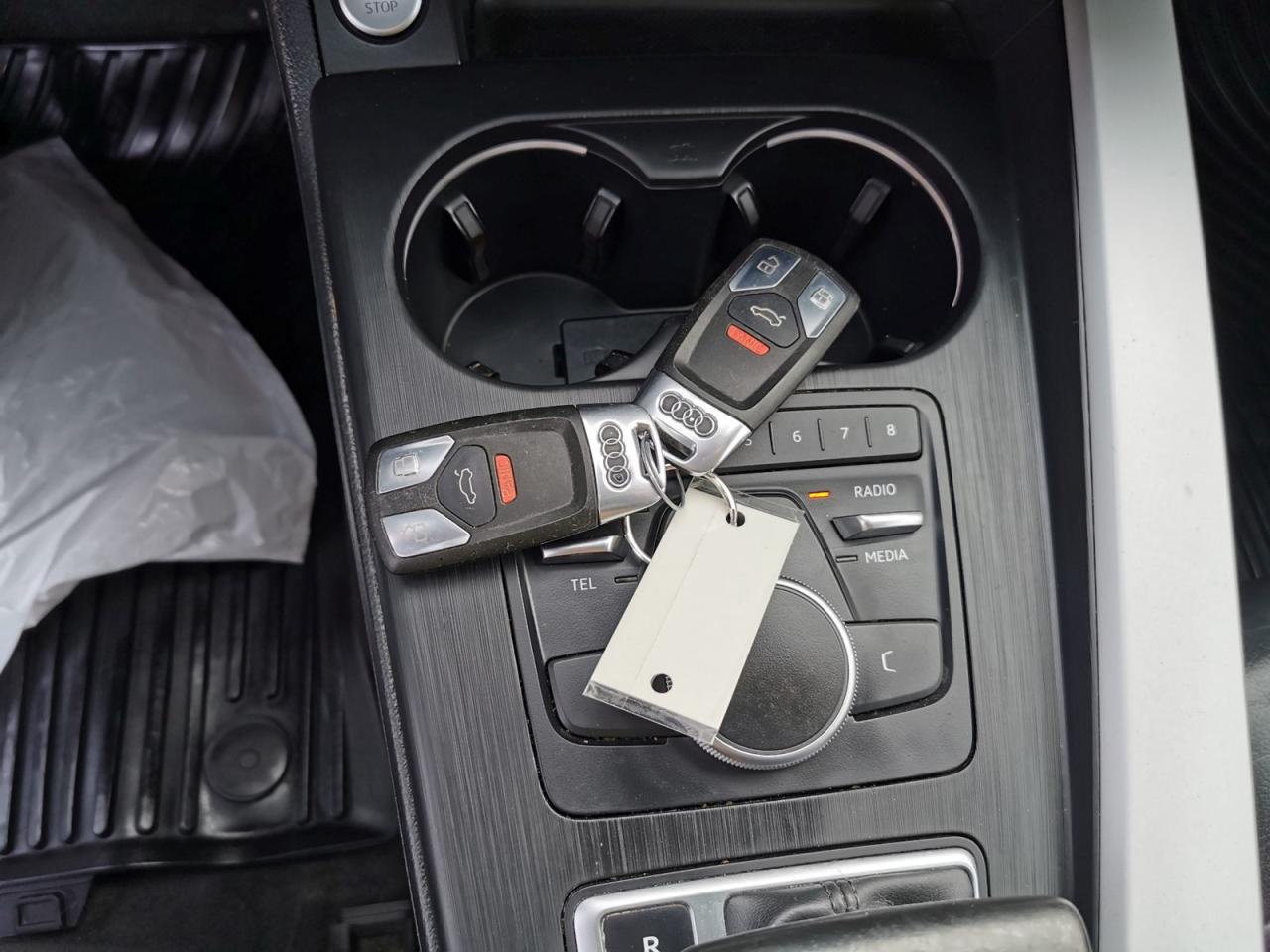 2017 Audi A4 Premium Photo