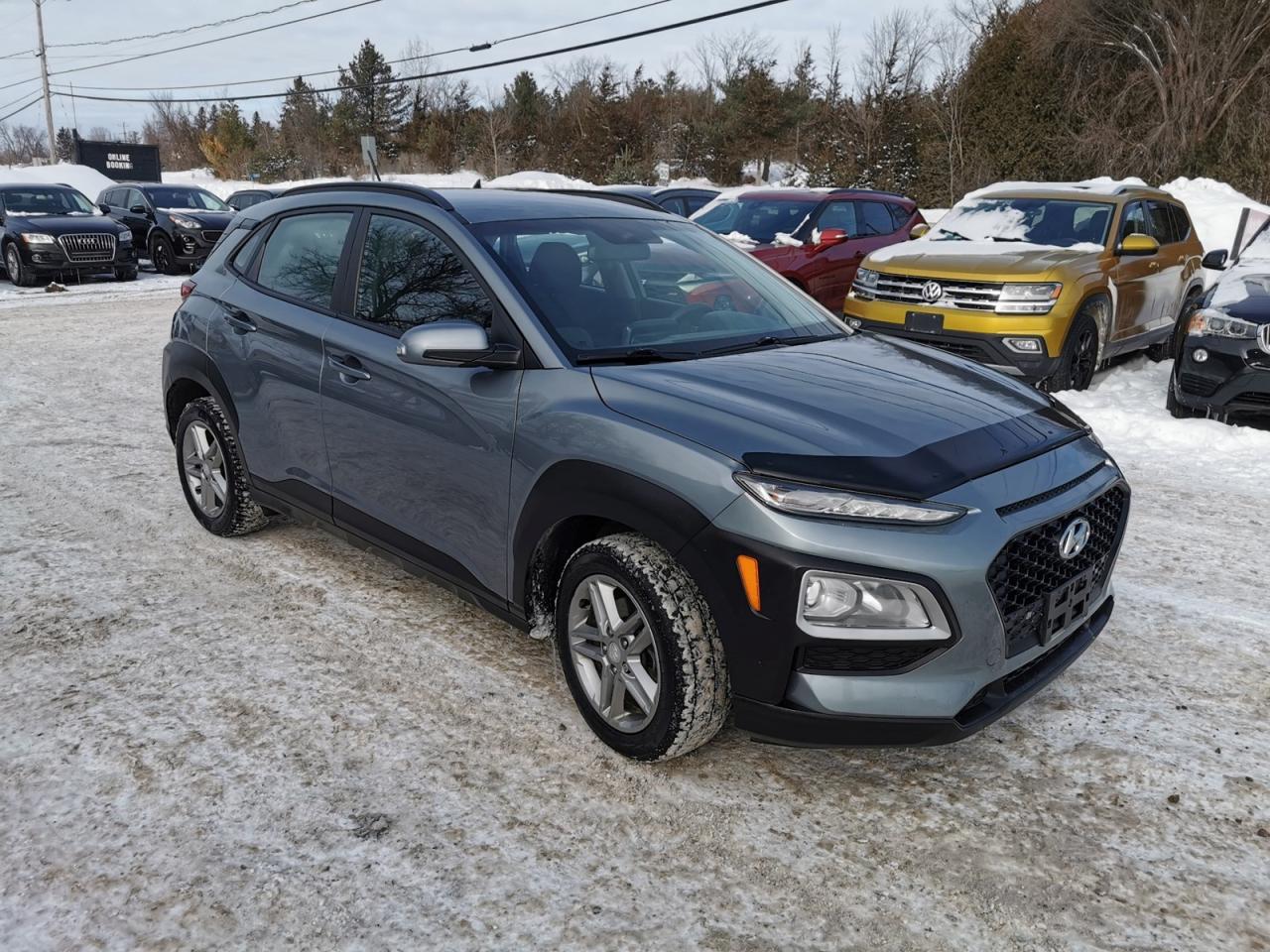 2020 Hyundai KONA SE Photo2