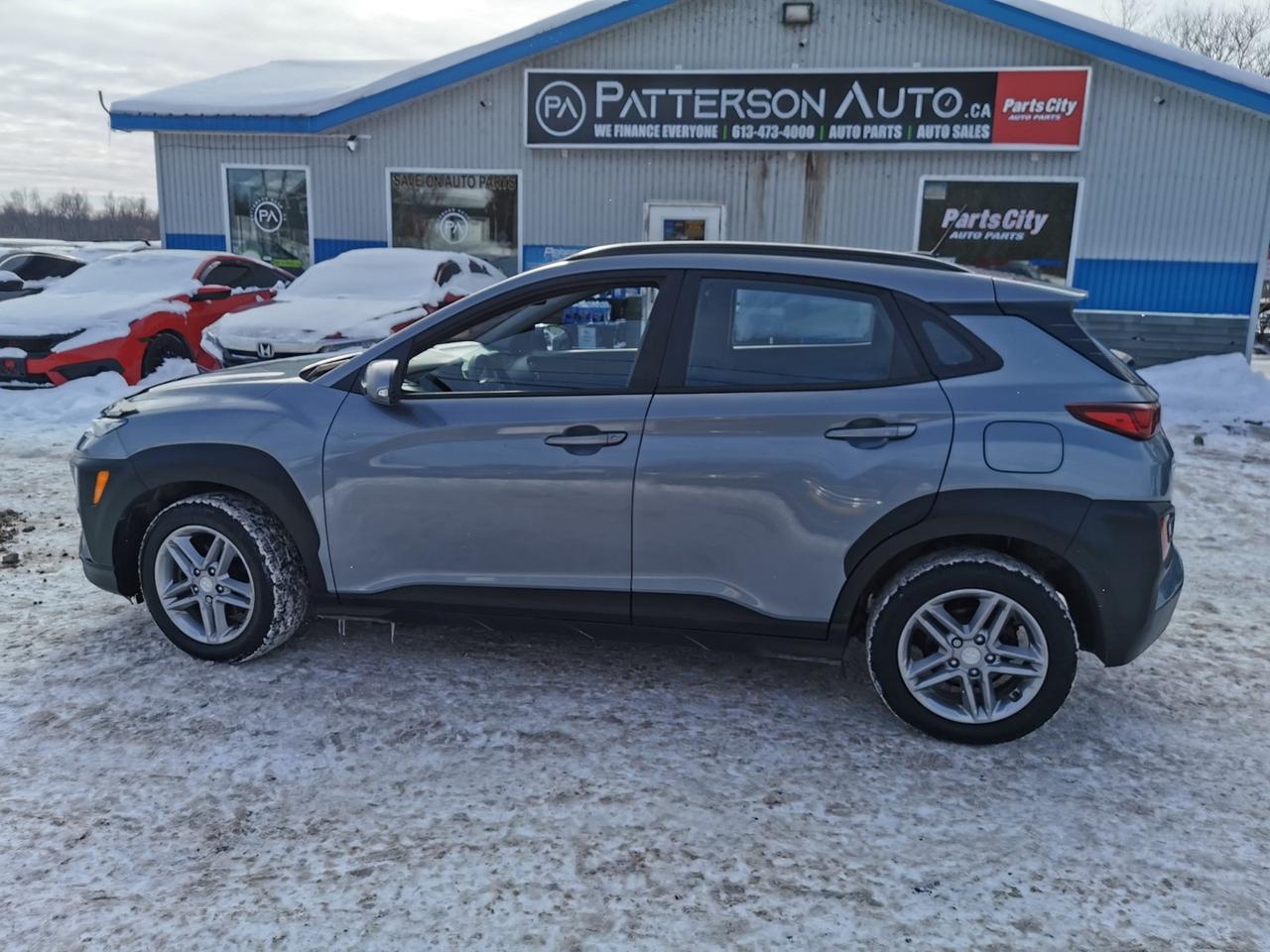 2020 Hyundai KONA SE Photo