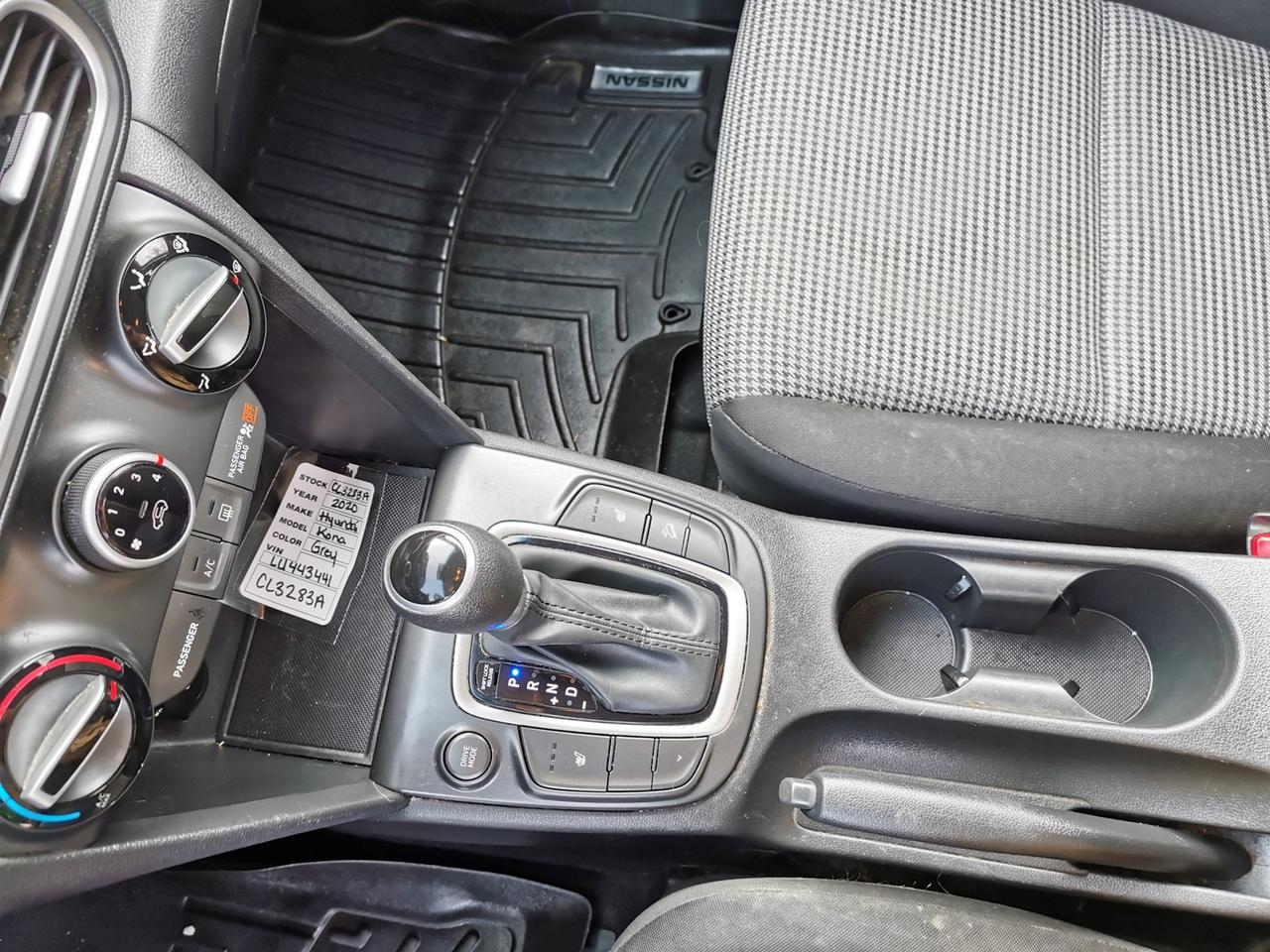 2020 Hyundai KONA SE Photo