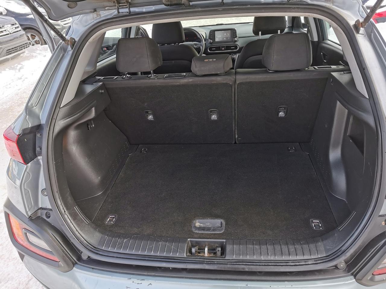 2020 Hyundai KONA SE Photo