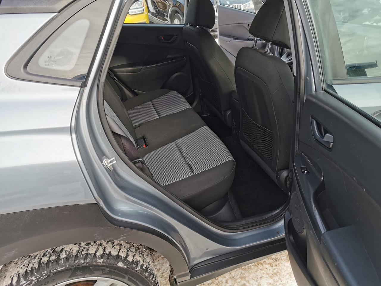 2020 Hyundai KONA SE Photo