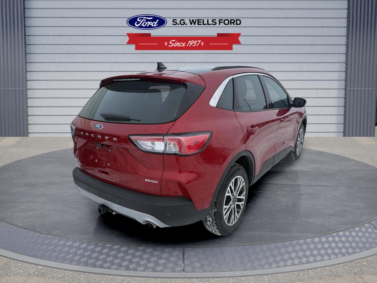 2022 Ford Escape SEL Photo3