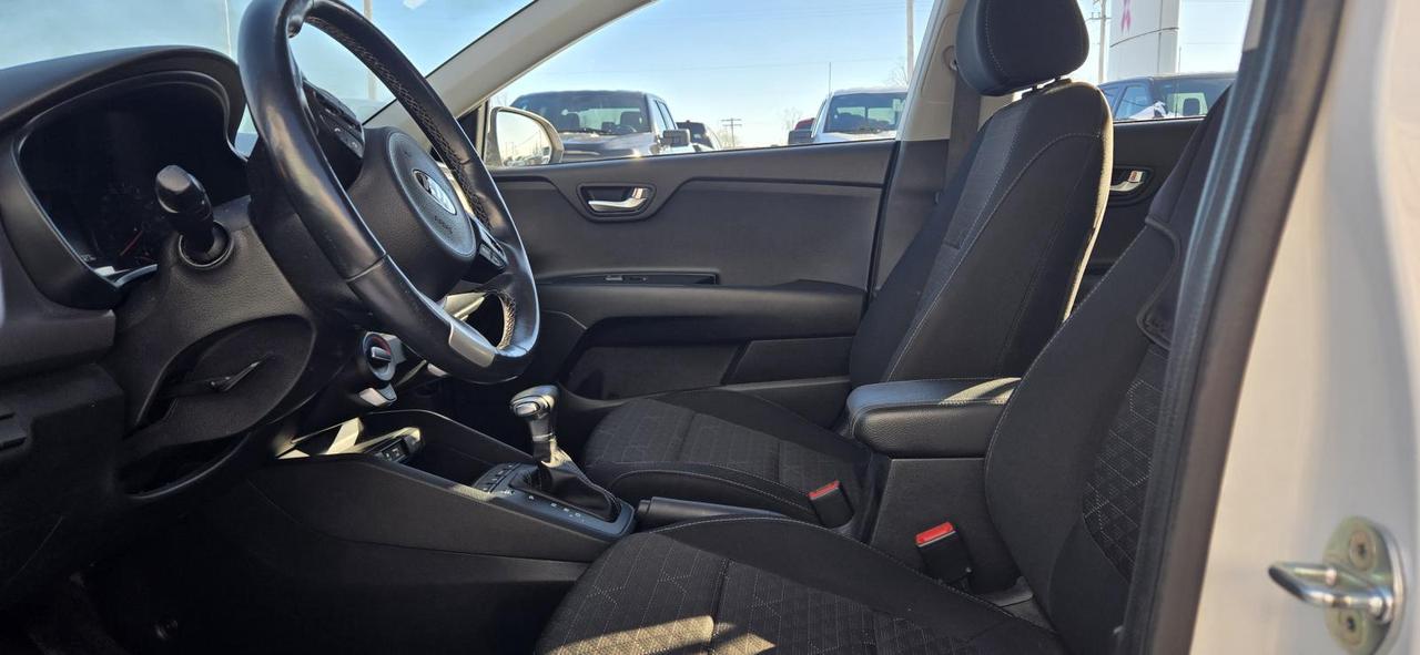 2019 Kia Rio S Photo