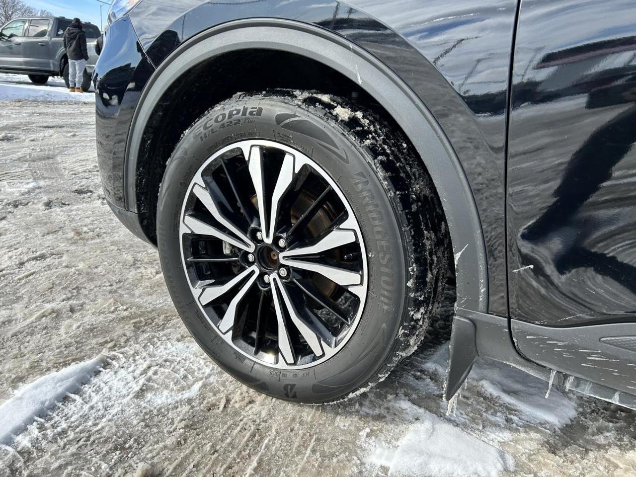 2022 Ford Escape SEL Photo