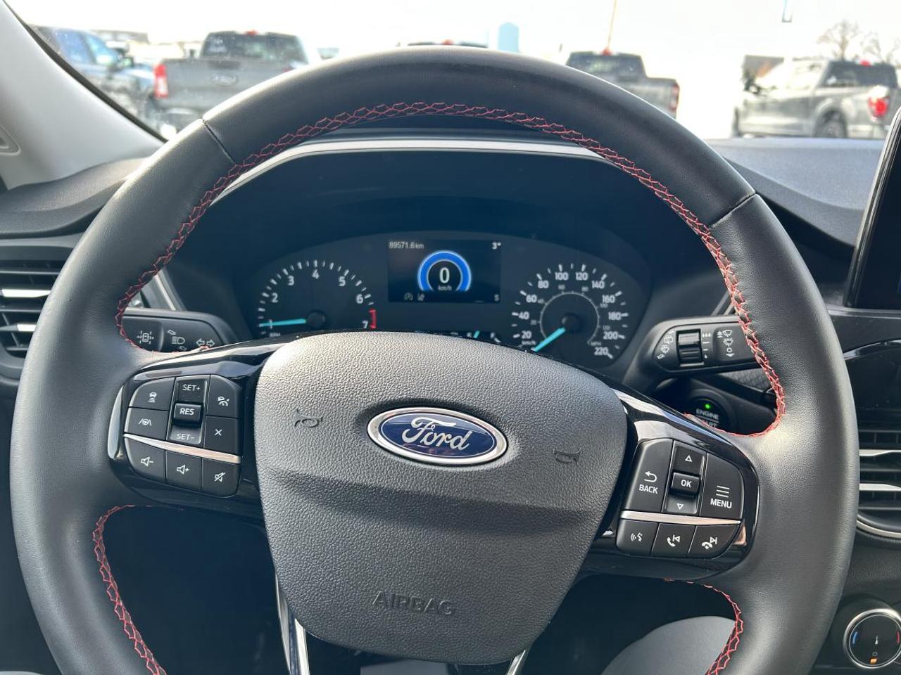 2022 Ford Escape SEL Photo