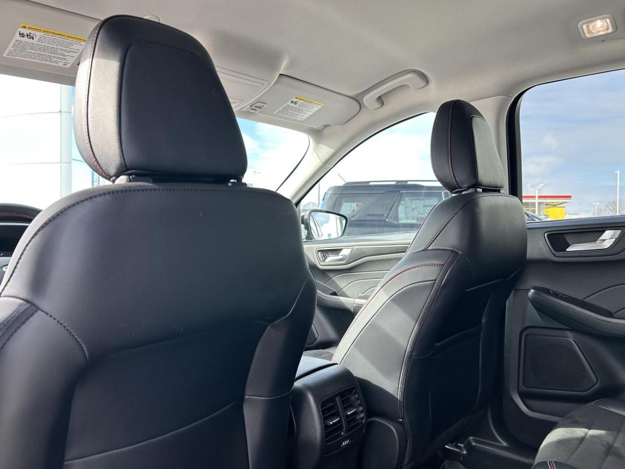 2022 Ford Escape SEL Photo