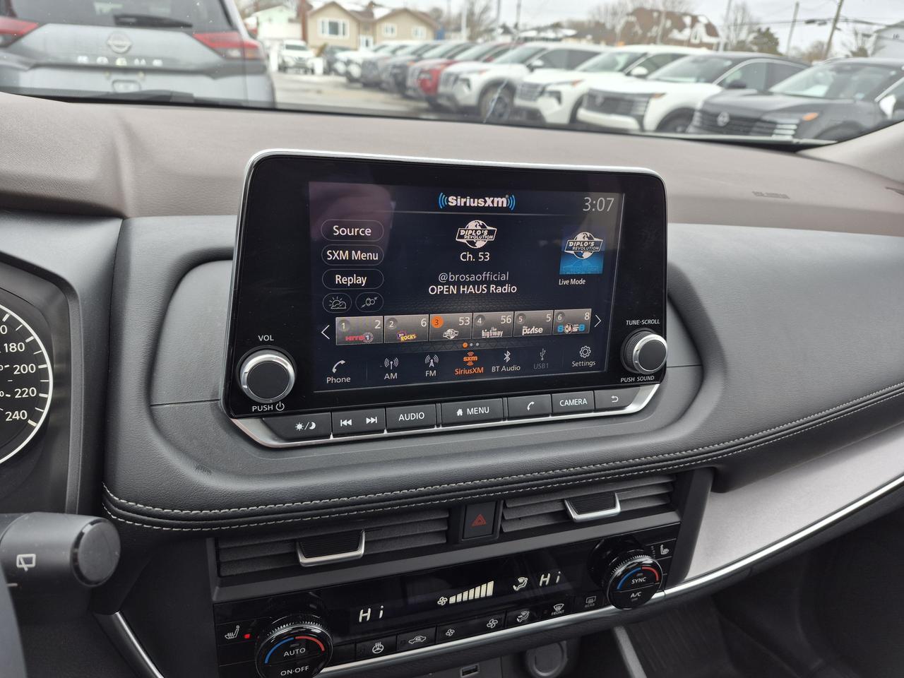 2023 Nissan Rogue Sv Midnight Photo