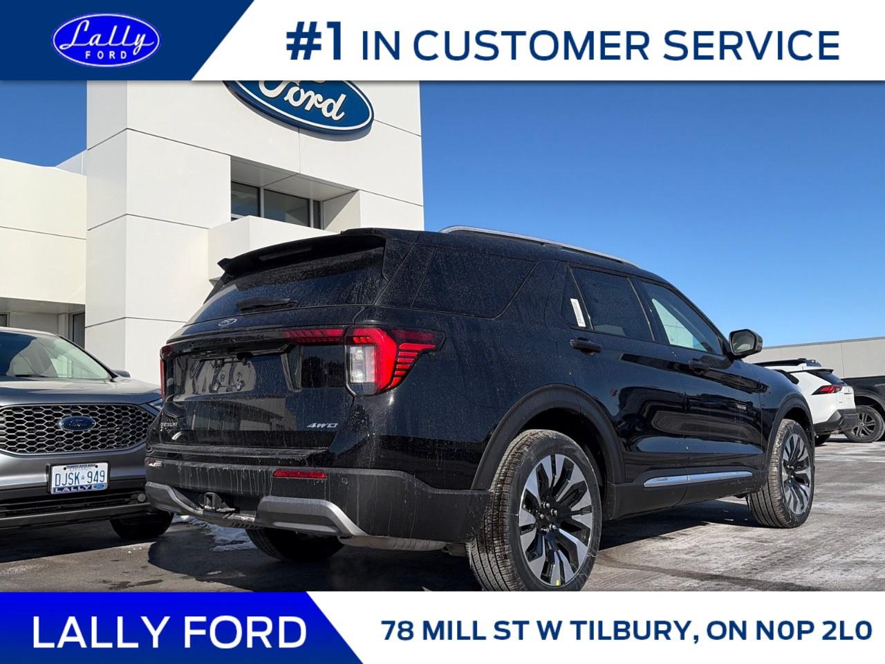 2026 Ford Explorer Platinum 4WD Photo