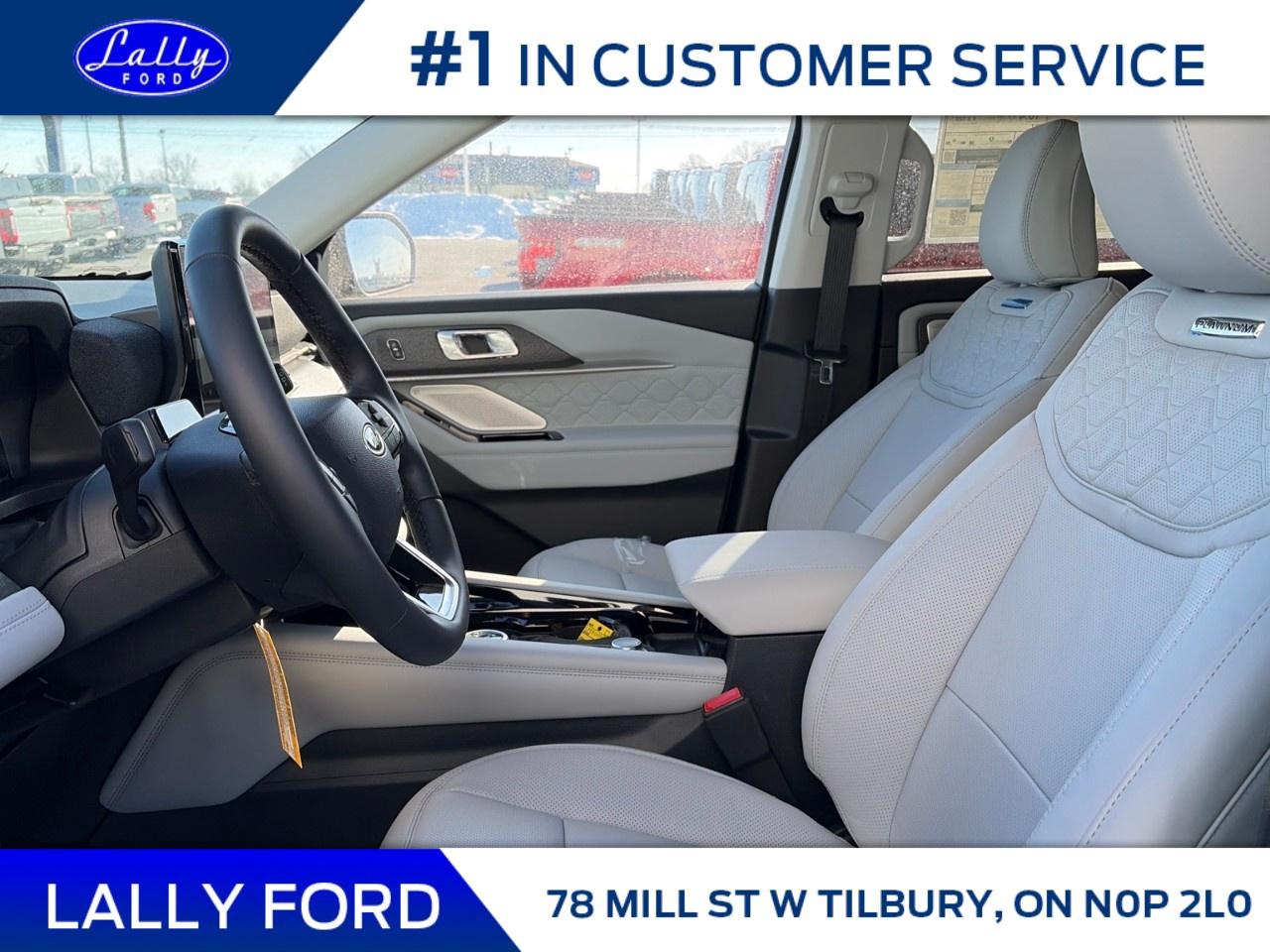 2026 Ford Explorer Platinum 4WD Photo