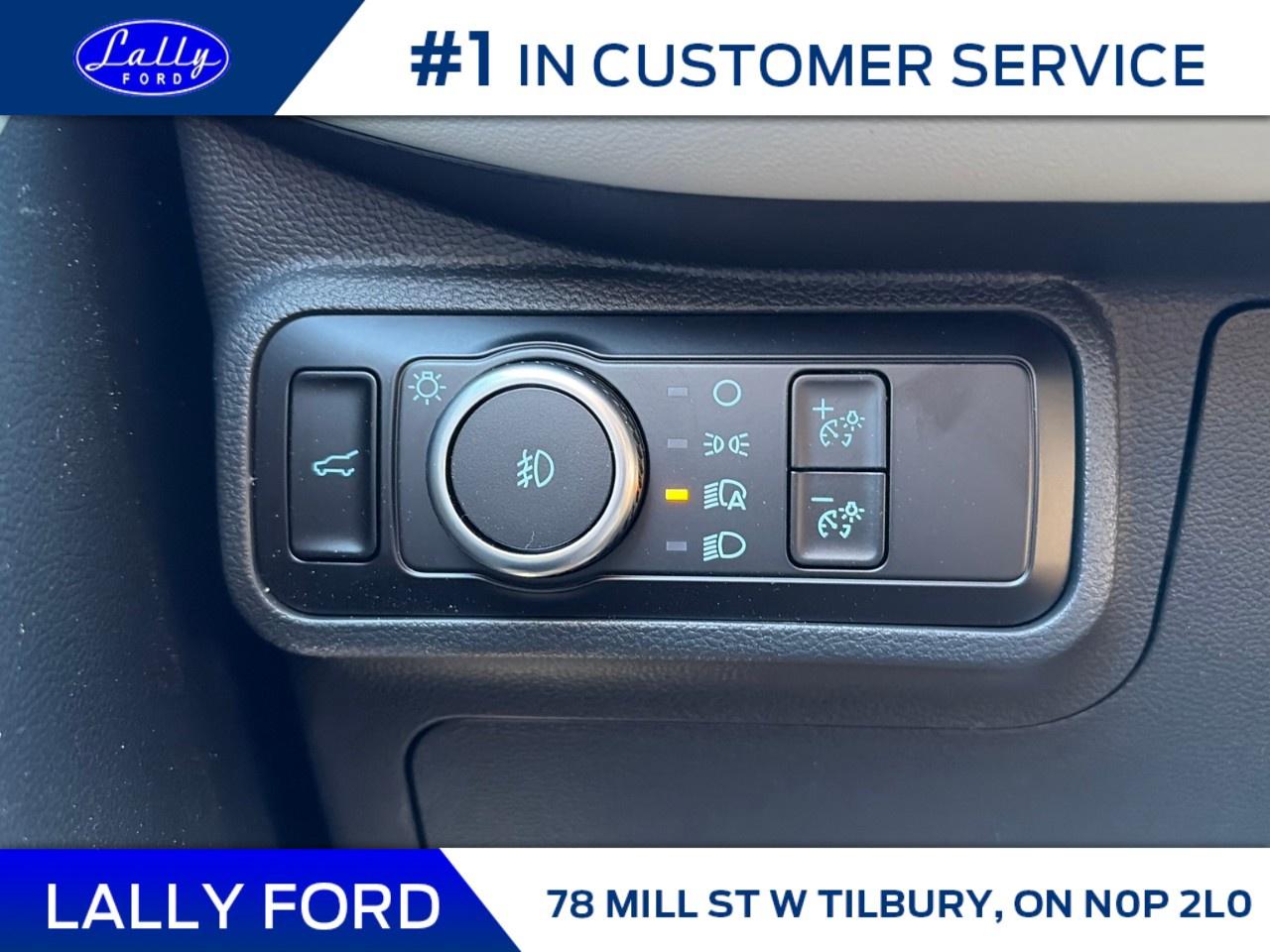 2026 Ford Explorer Platinum 4WD Photo