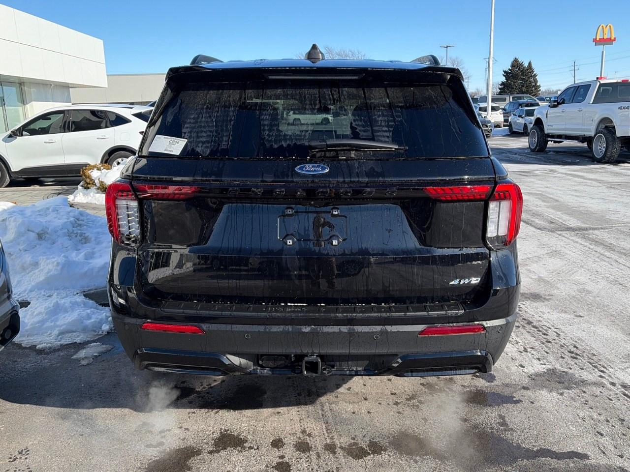 2026 Ford Explorer ST-Line 4WD Photo3
