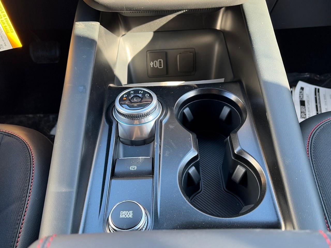 2026 Ford Explorer ST-Line 4WD Photo