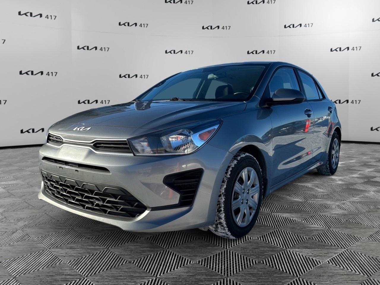 2022 Kia Rio 5-Door LX  Manual Photo0