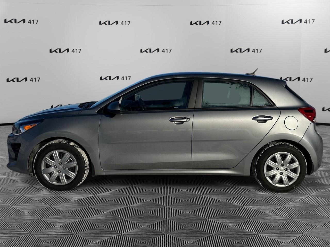 2022 Kia Rio 5-Door LX  Manual Photo