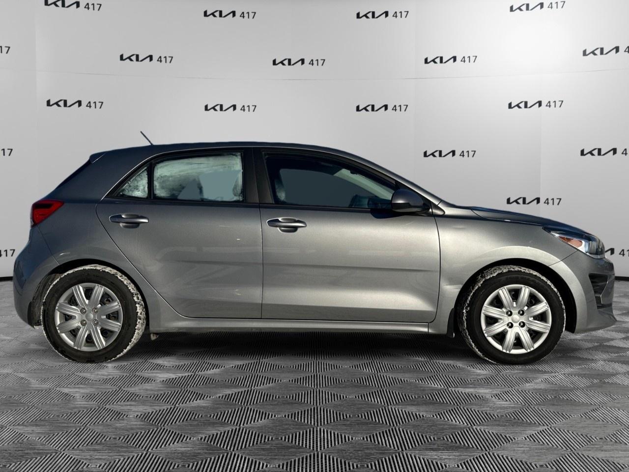2022 Kia Rio 5-Door LX  Manual Photo