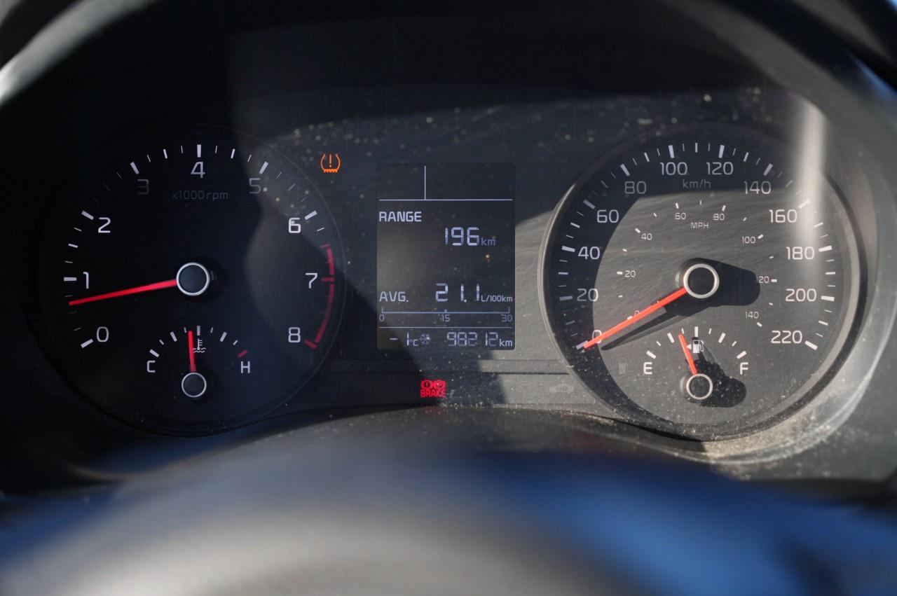 2022 Kia Rio 5-Door LX  Manual Photo