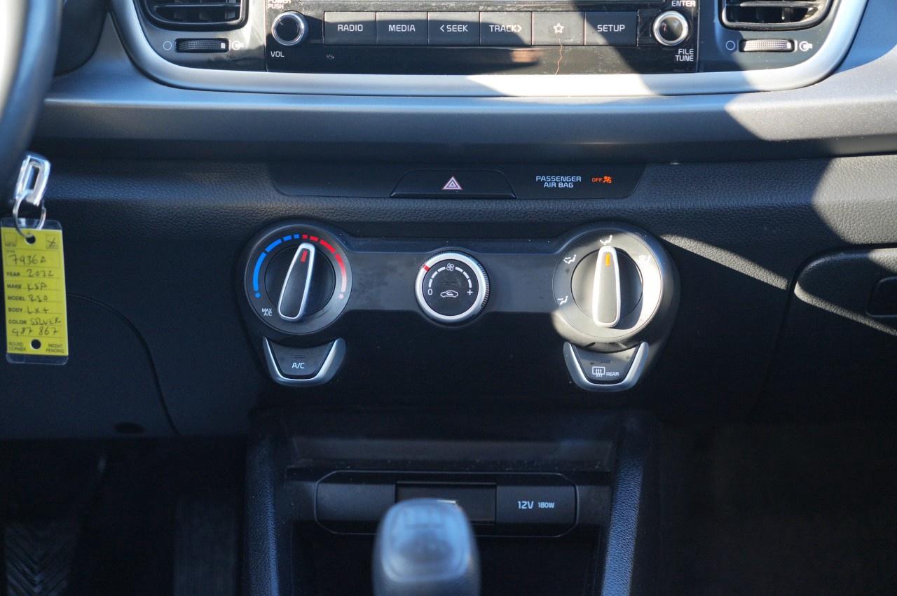 2022 Kia Rio 5-Door LX  Manual Photo