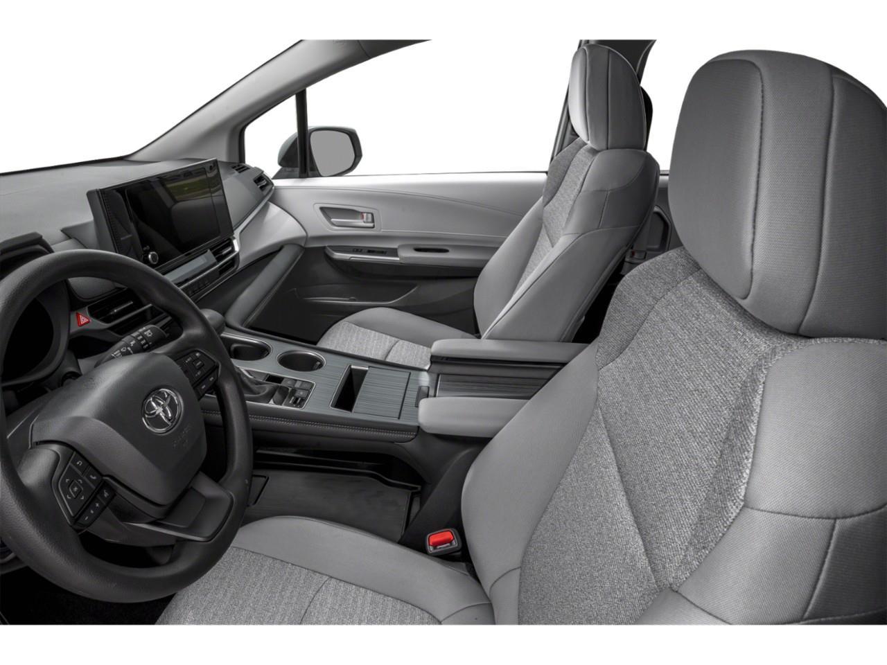2025 Toyota Sienna LE 8-Passenger Photo