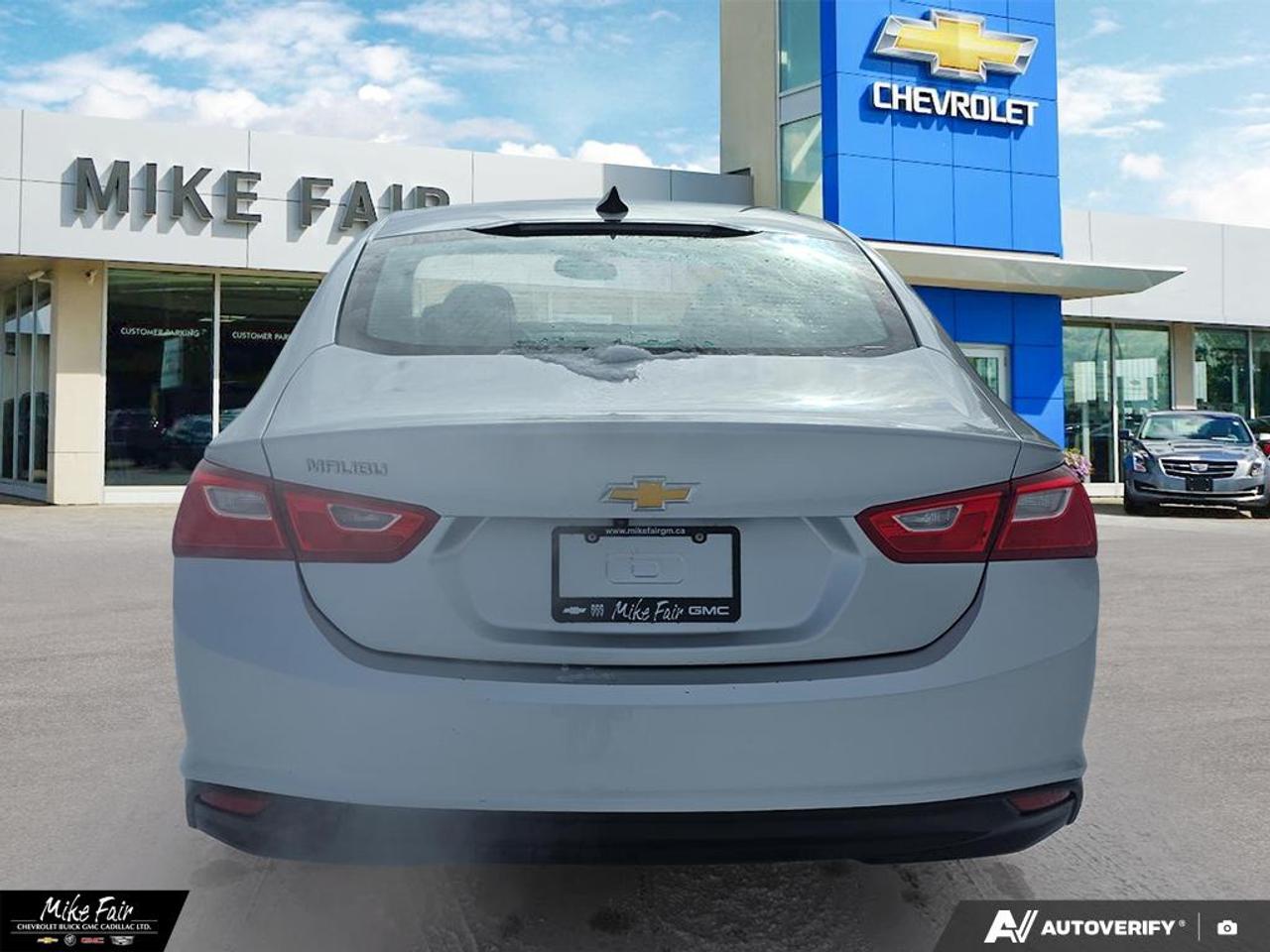 2017 Chevrolet Malibu LS ONE OWNER, Chevrolet MyLink with 7" inch Colour Touch Screen Photo